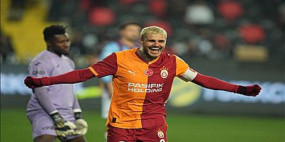 Galatasaray Süper Kupa’da Finale Yükseldi: Trabzonspor’u 4-1’le Geçti